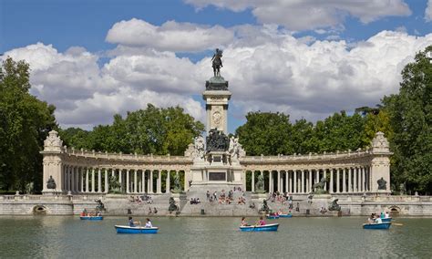 Qué hacer un DOMINGO en MADRID: planes casi。